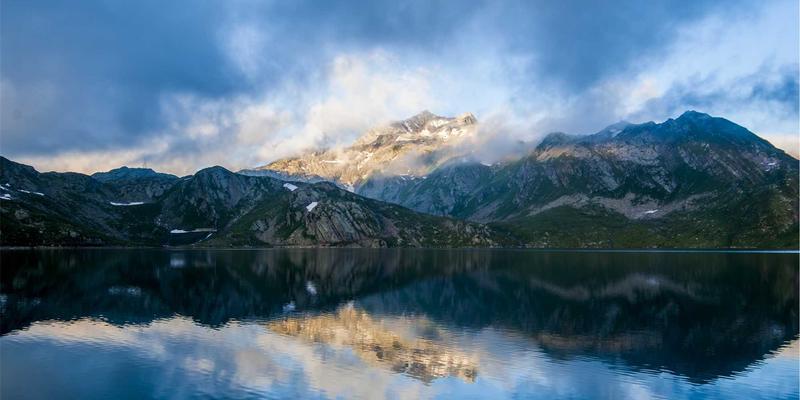 从黄河浪花到智能终端：兰州地域文化的科技设计创新与用户体验升级